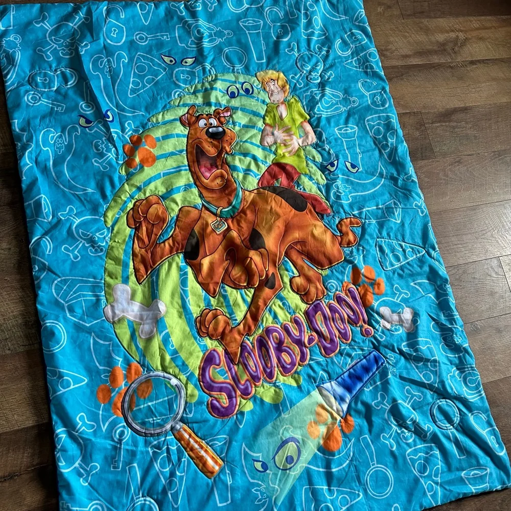 Scooby-Doo! Twin Quilt in Blue and Green